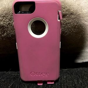2 Otterbox Defender Series for iPhone 6